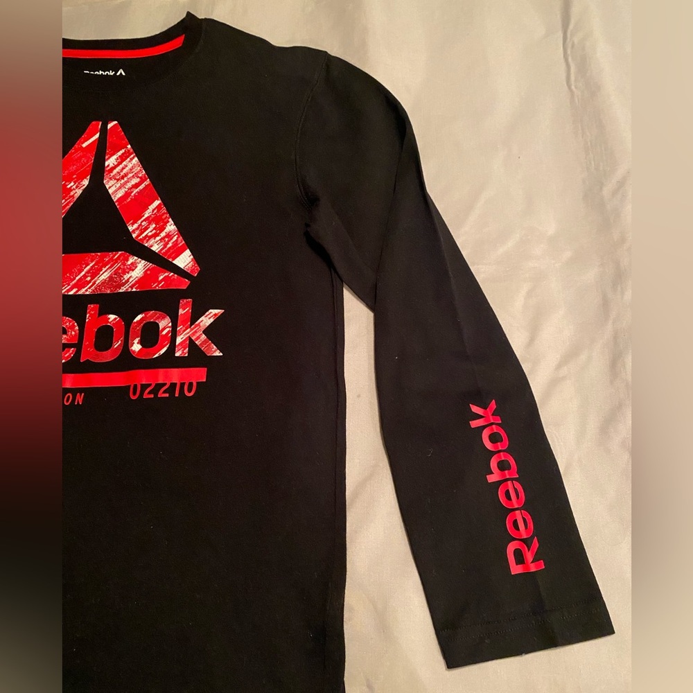 Mens Reebok T-shirt - Picture 4 of 4